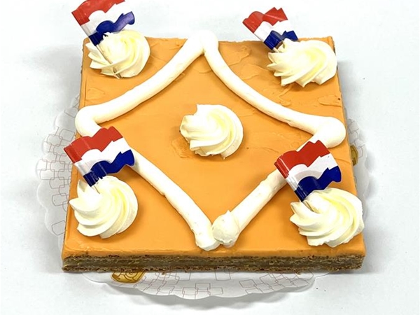 ORANJE KOEK TAART